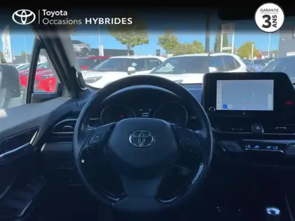 Photo 8 Toyota C-HR  2.0 Hybride 184ch Collection E-CVT