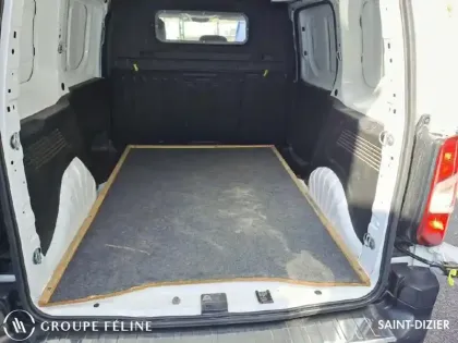 Photo 13 Peugeot Partner  Standard 650kg BlueHDi 100ch S&S BVM5 Premium