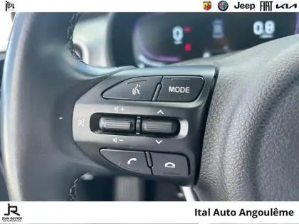 Photo 12 Kia Stonic  1.0 T-GDi 100ch Active DCT7