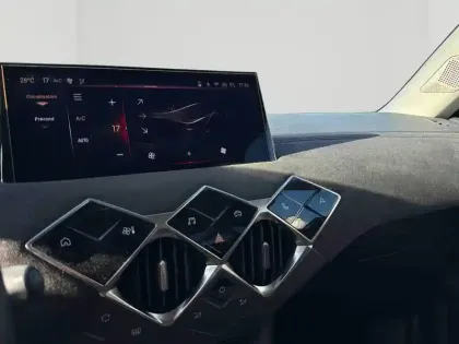Photo 13 DS DS 3  Crossback E-Tense Performance Line +