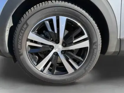 Photo 10 Peugeot 3008  1.2 PureTech 130ch S&S GT EAT8