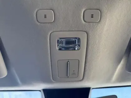 Photo 14 Mg Mg4  Urban EV 149ch - 43kWh Comfort