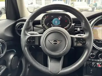 Photo 12 Mini Mini  5 Portes Cooper 136ch Edition Premium BVA7