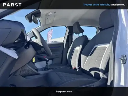 Photo 8 Citroën C3 Nouvelle Turbo 100 ch Manuelle Plus