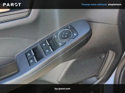 Photo 5 Ford Kuga 2.5 Duratec 180ch Hybrid FlexiFuel ST-Line X Powershift