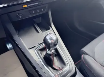 Photo 7 Ford Puma Nouveau 1.0 EcoBoost 125 ch mHEV S&S BVM6 Titanium