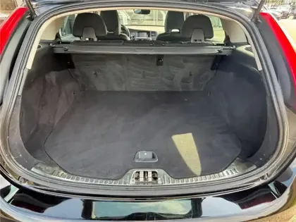 Photo 16 Volvo V60 T3 152 CH GEARTRONIC 6