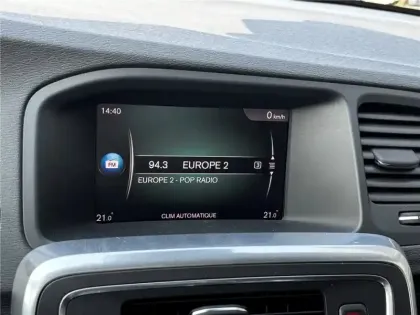 Photo 71 Volvo V60 T3 152 CH GEARTRONIC 6