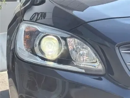 Photo 45 Volvo V60 T3 152 CH GEARTRONIC 6