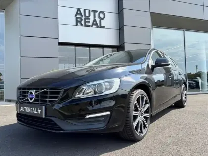 Photo 43 Volvo V60 T3 152 CH GEARTRONIC 6