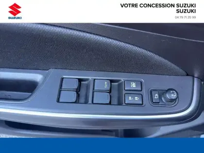 Photo 10 Suzuki Swift  1.2 Dualjet Hybrid 83ch Pack AllGrip