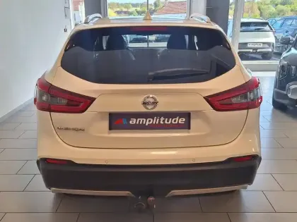 Photo 6 Nissan Qashqai  1.3 DIG-T 160ch Tekna DCT 2019