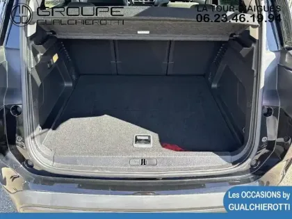 Photo 5 Citroën C5 aircross  Hybrid rechargeable 225ch Shine ë-EAT8