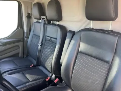Photo 22 Ford Custom Transit  Fg 300 L1H1 2.0 EcoBlue 170ch Sport BVA8