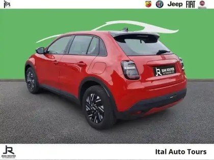 Photo 6 Fiat 600  e/ELECTRIQUE 156ch 54kWh Red/1ère MAIN