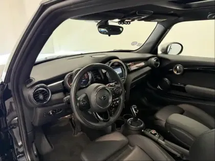 Photo 5 Mini Mini  Cooper 136ch  Edition Greenwich BVA7