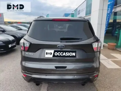 Photo 10 Ford Kuga  1.5 TDCi 120ch Stop&Start ST-Line 4x2