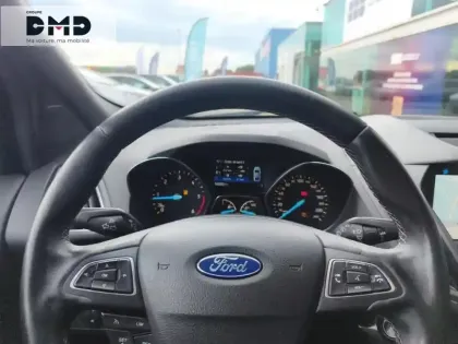 Photo 6 Ford Kuga  1.5 TDCi 120ch Stop&Start ST-Line 4x2