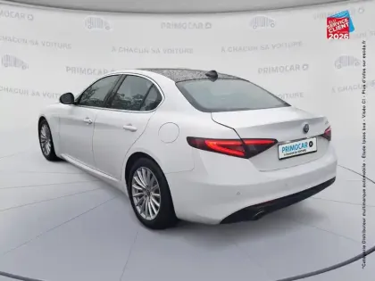 Photo 7 Alfa Romeo Giulia  2.0 TB 200ch Lusso AT8