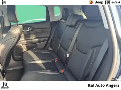 Photo 9 Jeep Compass  1.5 Turbo T4 130ch MHEV Summit 4x2 BVR7
