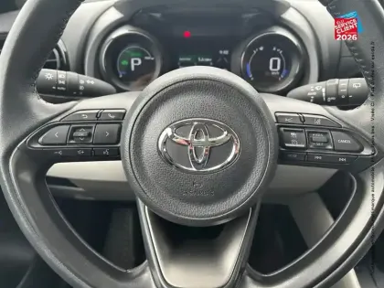 Photo 11 Toyota Yaris  116h Iconic 5p MY22
