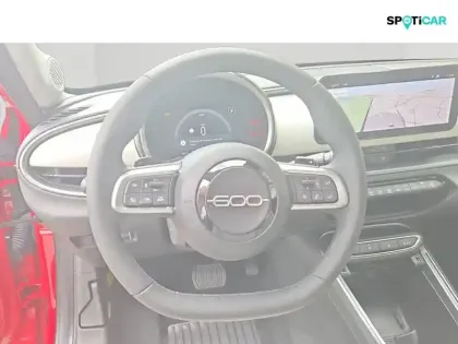 Photo 12 Fiat 600  1.2 Hybrid Turbo 110ch La Prima eDCT6