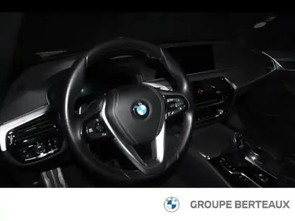 Photo 13 BMW Serie 5 Série 5 Touring 520dA xDrive 190ch M Sport Steptronic Euro6d-T