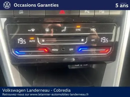 Photo 14 Volkswagen T-roc  1.0 TSI 110ch Life