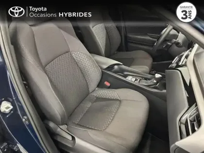 Photo 5 Toyota C-HR  1.8 Hybride 122ch Dynamic Ultimate E-CVT
