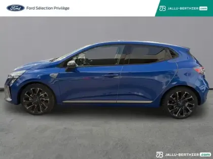 Photo 19 Renault Clio  1.6 E-Tech 145ch full hybrid esprit Alpine - 24