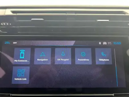 Photo 43 Peugeot 408  PHEV 180 e-EAT8