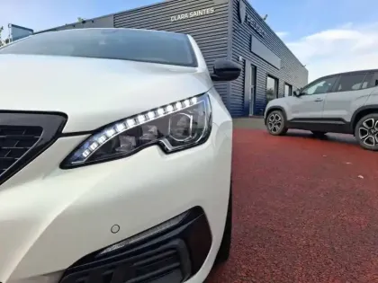 Photo 15 Peugeot 308  PureTech 263ch S&S BVM6