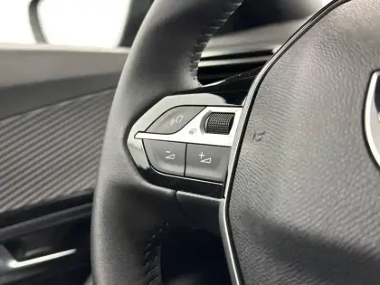 Photo 14 Peugeot 2008  100 S&S BVM6