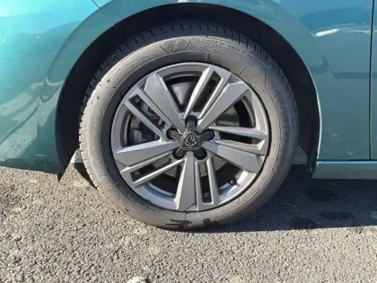 Photo 12 Peugeot 308  SW BlueHDi 130ch S&S EAT8