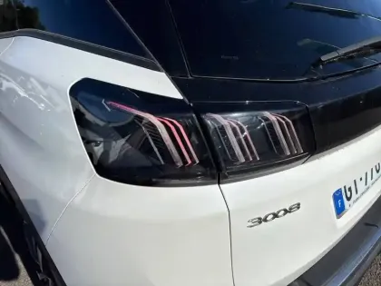 Photo 16 Peugeot 3008  BlueHDi 130ch S&S EAT8