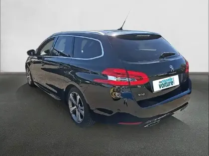 Photo 6 Peugeot 308  SW PureTech 130ch S&S EAT8