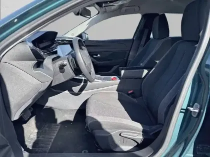 Photo 10 Peugeot 308  SW BlueHDi 130ch S&S EAT8