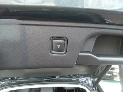 Photo 18 Leapmotor C10  BEV 69.9 kWh - 160 kW