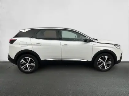 Photo 18 Peugeot 3008  BlueHDi 130ch S&S BVM6