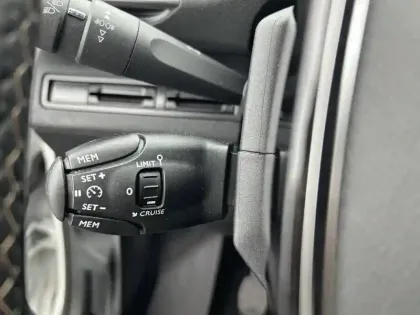 Photo 34 Peugeot 3008  BlueHDi 130ch S&S BVM6