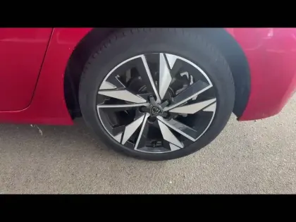 Photo 17 Peugeot 308  PureTech 130ch S&S EAT8
