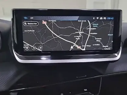 Photo 40 Peugeot 2008  PureTech 100 S&S BVM6