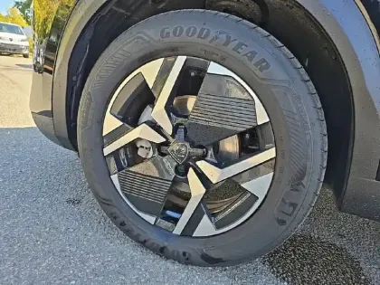 Photo 12 Peugeot 2008  PureTech 100 S&S BVM6
