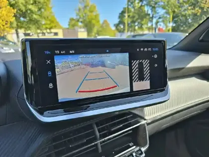Photo 14 Peugeot 2008  PureTech 100 S&S BVM6