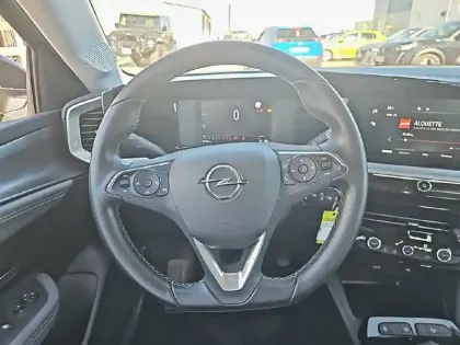 Photo 8 Opel Mokka  1.2 Turbo 100 ch BVM6