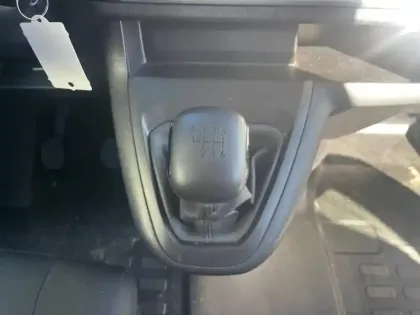 Photo 13 Opel Vivaro  FGN DIESEL 150 CH XL MANUELLE