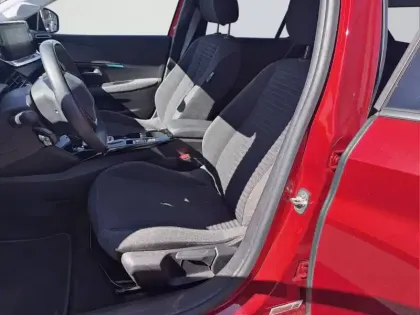 Photo 10 Peugeot 208  Electrique 50 kWh 136ch