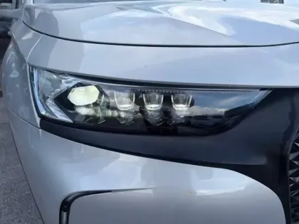 Photo 15 DS DS 7 DS7 Crossback PureTech 180 EAT8