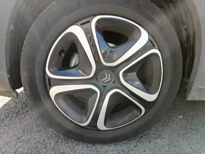 Photo 12 Citroën C3  PureTech 83 S&S BVM5