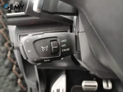 Photo 15 Peugeot 3008  Hybrid 225 e-EAT8